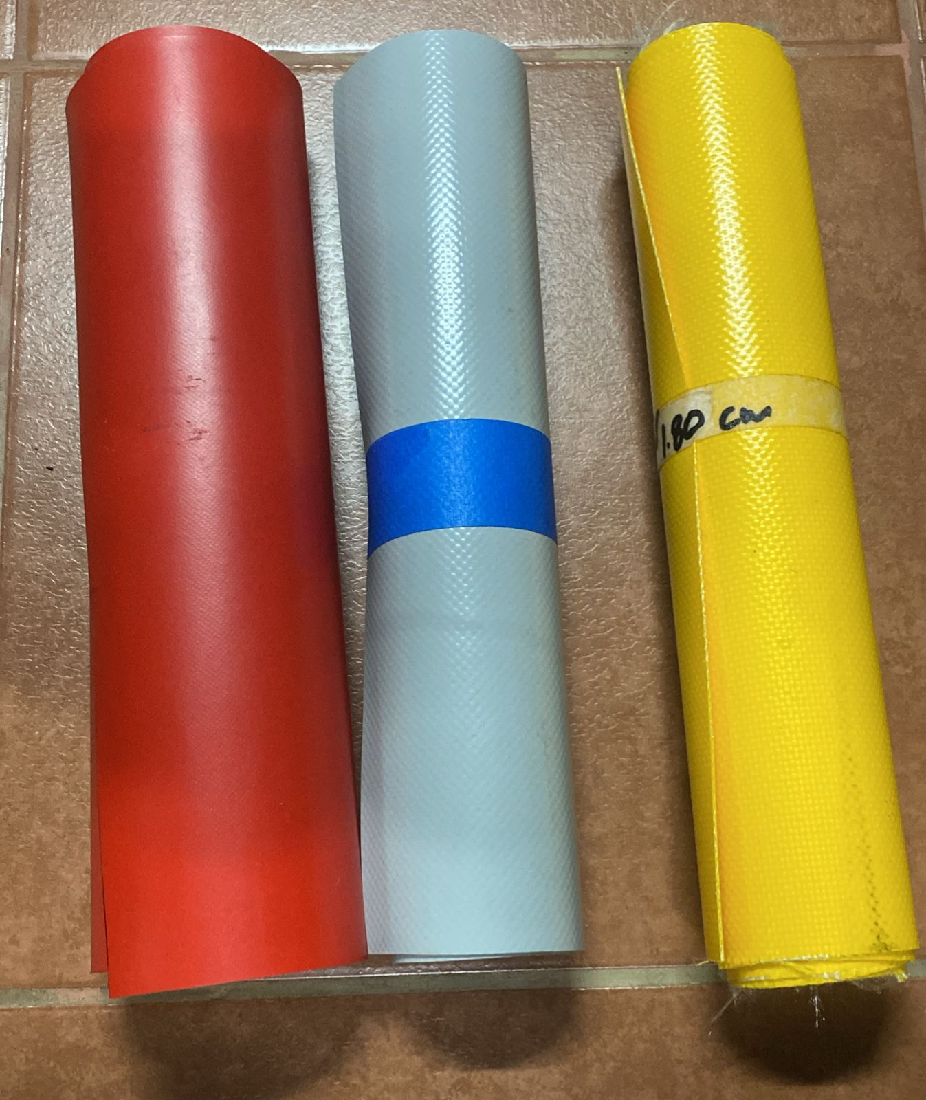 Material (PVC o Hypalon)