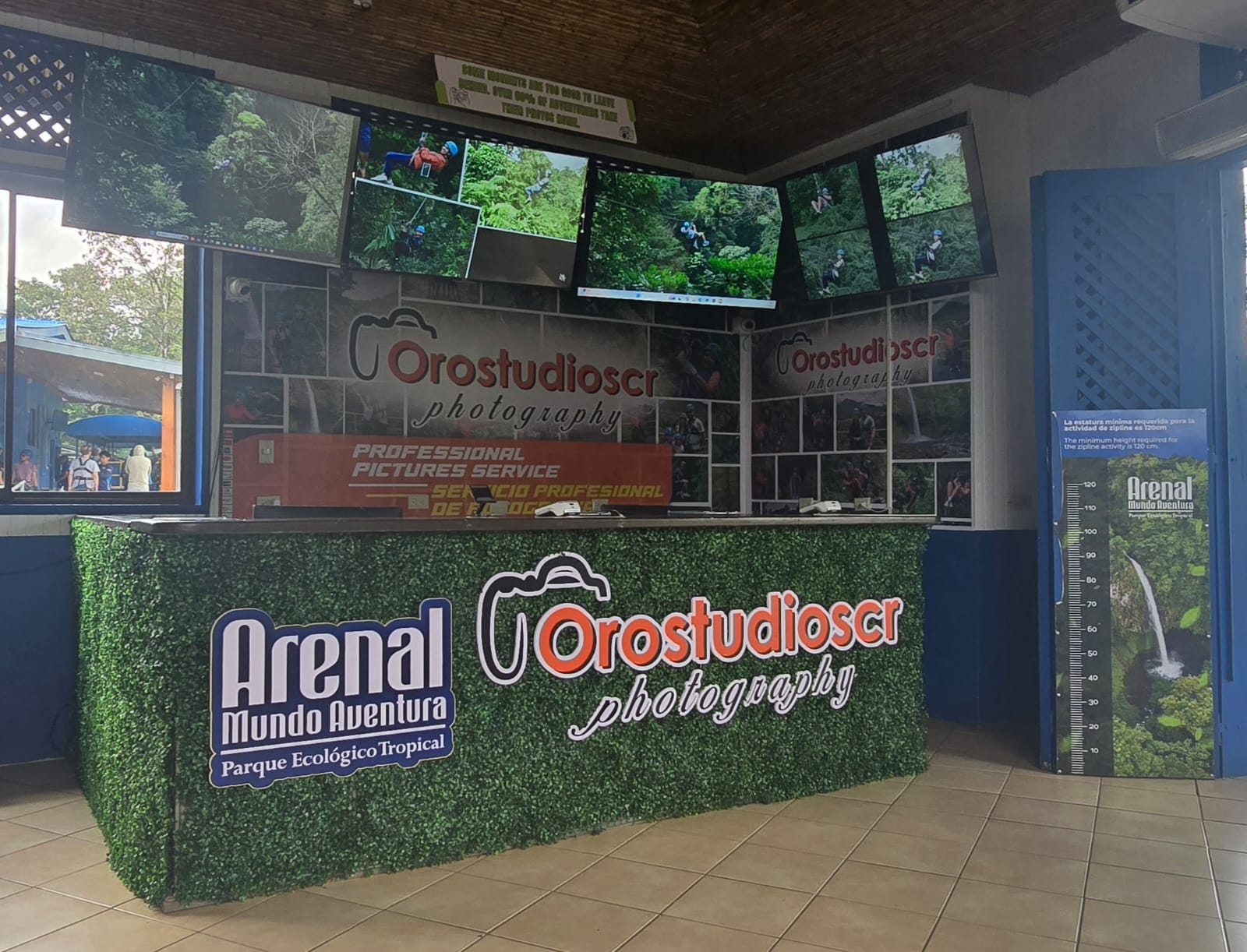 Oficina de Orostudioscr en Arenal Mundo Aventura, La Fortuna de San Carlos